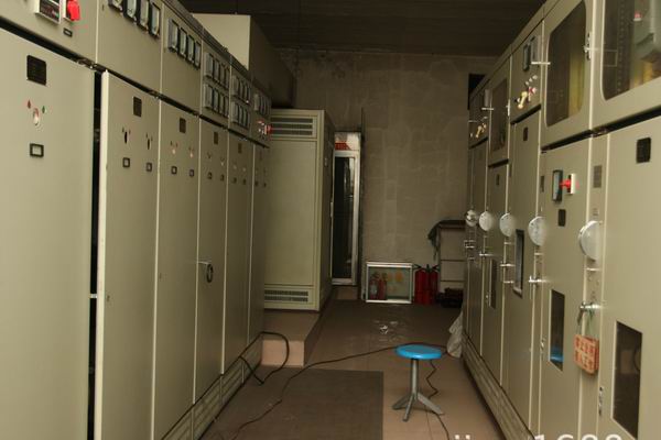 台儿庄防尘开关柜 性能稳定低压抽屉式配电柜-电